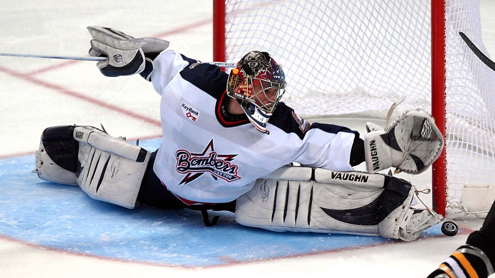 欧冠半决赛之夜,当拉亚的连续得分拉开差距,我们听见了时间的断裂声